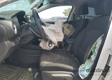 2024 Kia Forte Lx из США, поврежденный, VIN 3KPF24AD7RE743627